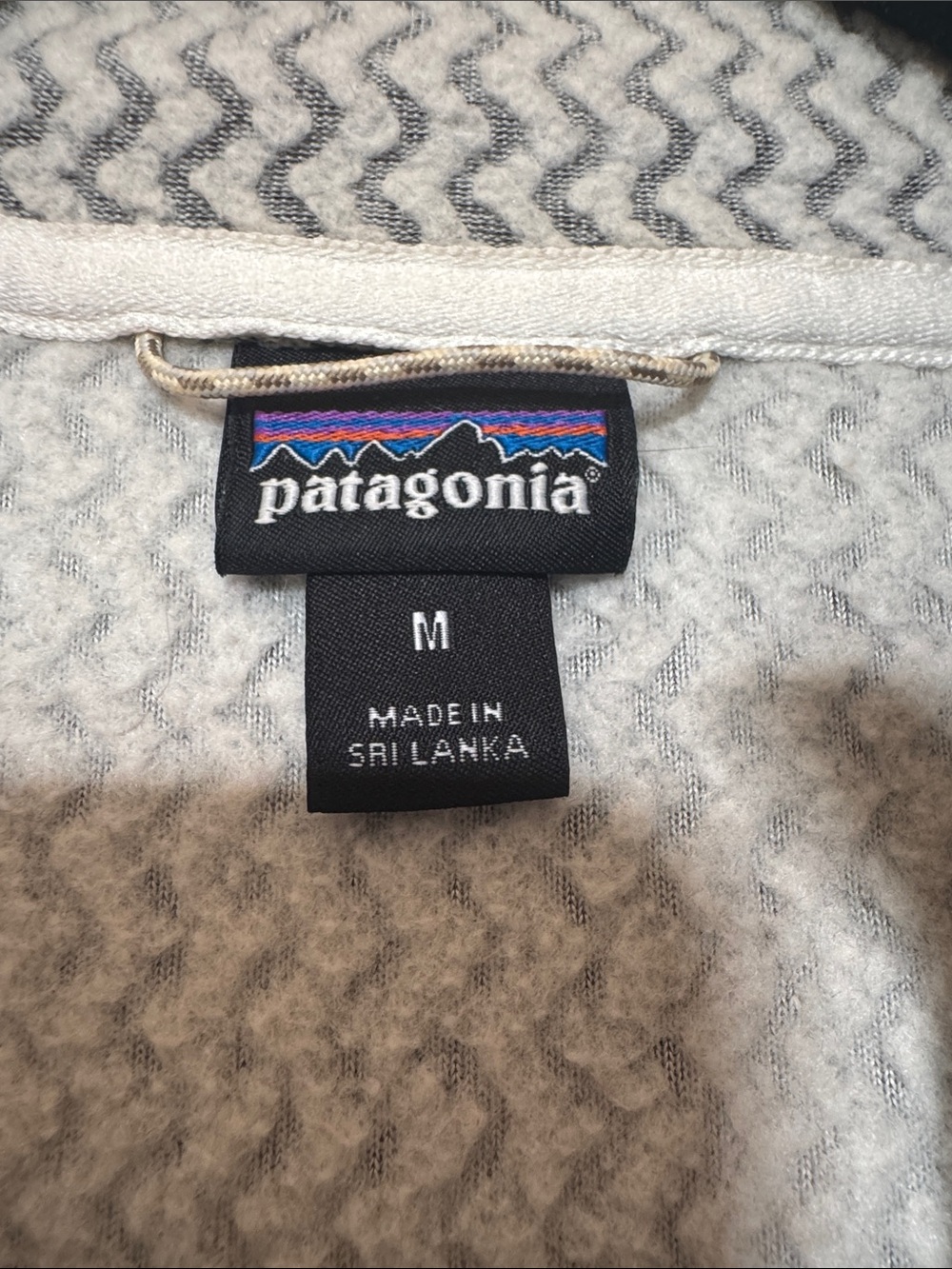 Patagonia Cream and Gray Half-Zip Fleece Pullover - Picture 2 of 10